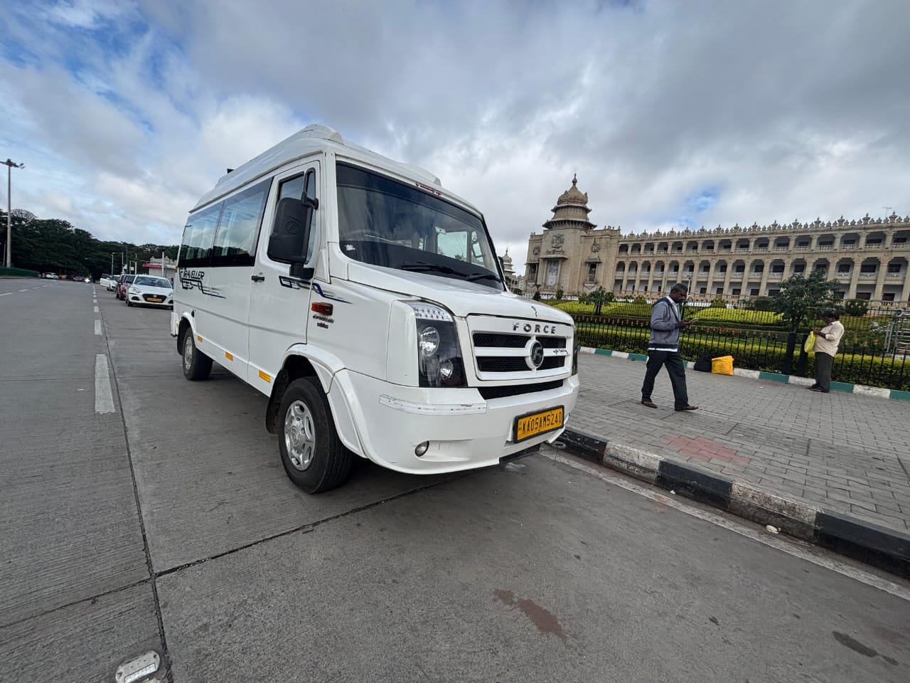 Tempo traveller, Force Urbania and mini bus on rent in Bangalore