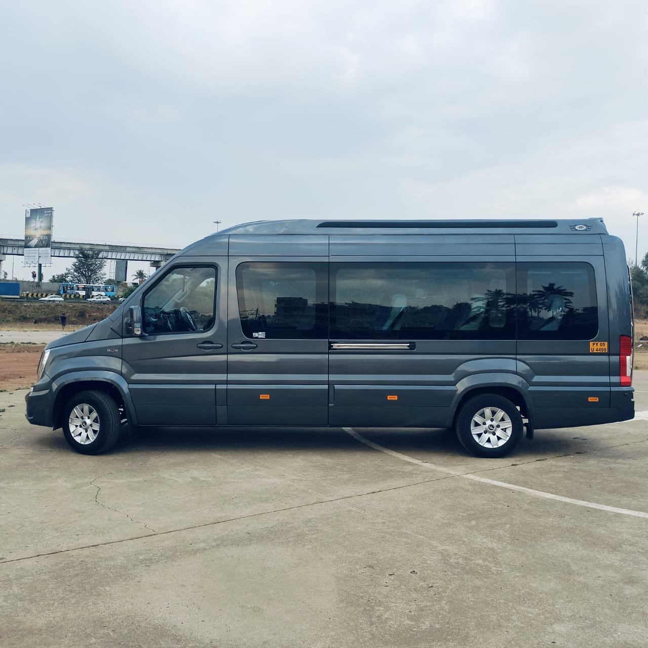 Tempo traveller, Force Urbania and mini bus on rent in Bangalore